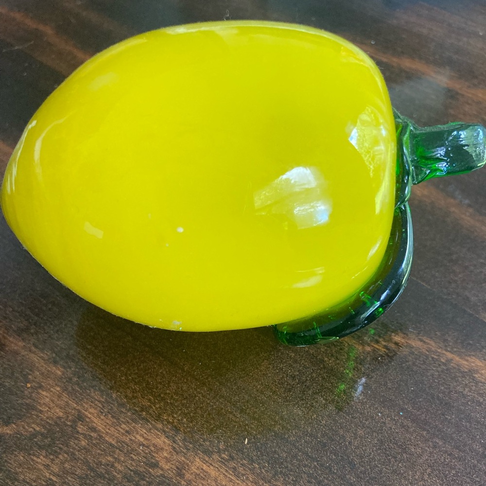 Glass lemon (imperfect - see pictures)- used